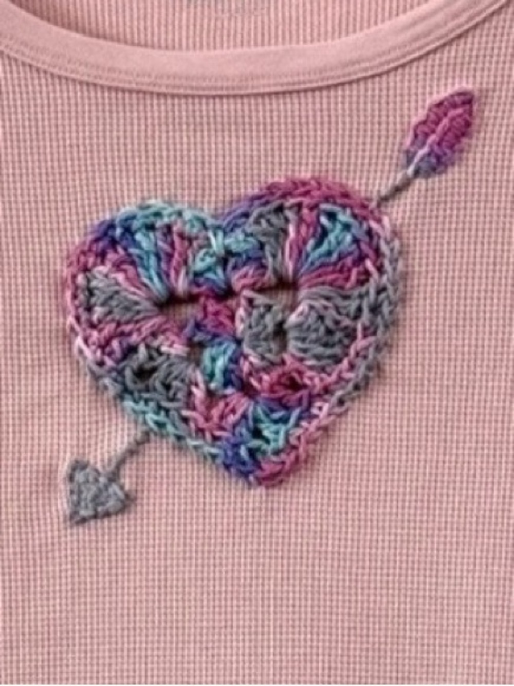 Up-Cycled Old Navy Pink Ribbed Tee | “Luna Papillon Handmade” Heart Crochet Tee - Picture 5 of 9